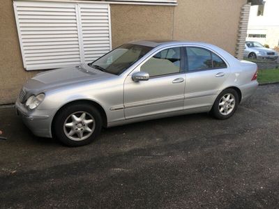 gebraucht Mercedes C180 ELEGANCE Elegance