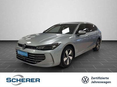Gebraucht VW Passat Business 150 PS (110 kW) 2025 Oyster silver metallic (metallic) Kombi