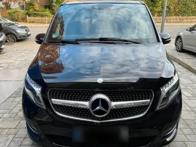 Używany Mercedes V250 AMG Edition 1 2014 Czarny Minivan
