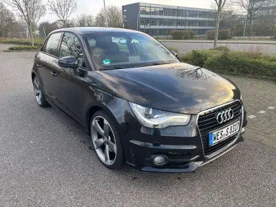 Gebraucht Audi A1 Sportback S-Line 122 PS (89 kW) 2013 Schwarz Kleinwagen