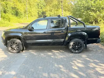 Gebraucht VW Amarok Dark Label 180 PS (132 kW) 2014 Schwarz Pickup
