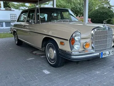 Gebraucht Mercedes 280 194 PS (142 kW) 1972 Beige Limousine
