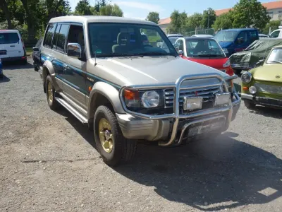 Gebraucht Mitsubishi Pajero 177 PS (130 kW) 1997 Gelb SUV