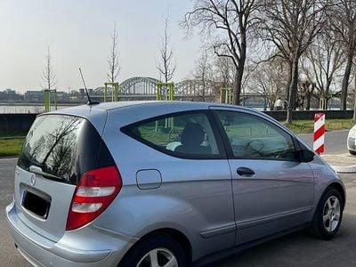 Gebraucht Mercedes A150 Elegance 95 PS (69 kW) 2008 Blau Limousine