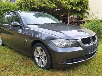 Gebraucht BMW 320 170 PS (125 kW) 2007 Grau Kombi