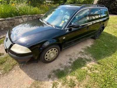 Gebraucht VW Passat Family 130 PS (95 kW) 2003 Schwarz Kombi