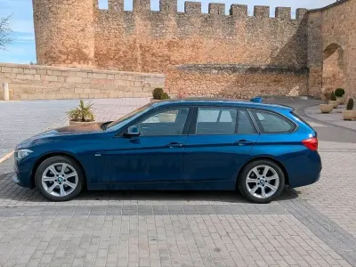 Brugt BMW 325 Sport Line 224 HK (164 kW) 2017 Blå Stationcar