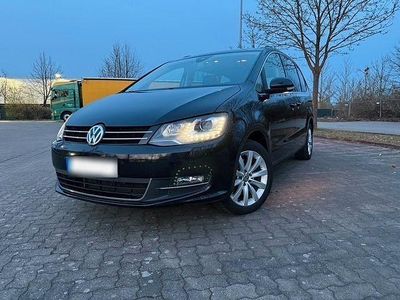 Gebraucht VW Sharan Highline 150 PS (110 kW) 2017 Schwarz Van / Kleinbus