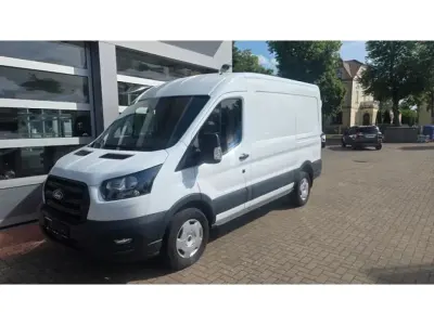Gebraucht Ford Transit 131 PS (96 kW) 2024 Frozen white Van