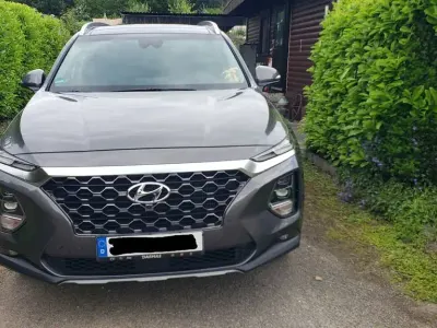 Gebraucht Hyundai Santa Fe Premium 200 PS (147 kW) 2020 Grau SUV