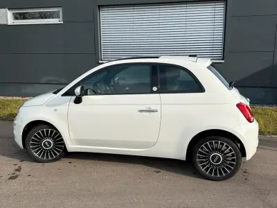 Gebraucht Fiat 500 Lounge 69 PS (50 kW) 2020 Weiß Kleinwagen