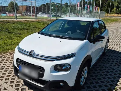 Gebraucht Citroën C3 Feel 82 PS (60 kW) 2017 Weiß Kleinwagen