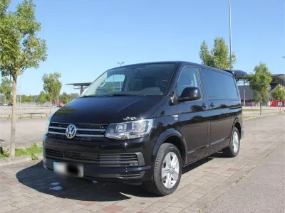 Gebraucht VW Multivan Highline 150 PS (110 kW) 2018 Schwarz Van / Kleinbus