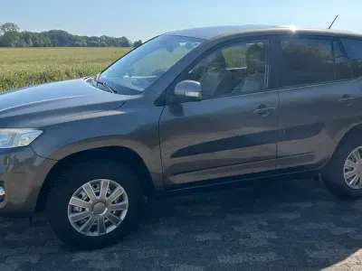 Gebraucht Toyota RAV4 Multidrive S 158 PS (116 kW) 2010 Beige SUV