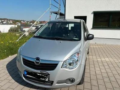 Gebraucht Opel Agila 65 PS (47 kW) 2008 Silber Kleinwagen