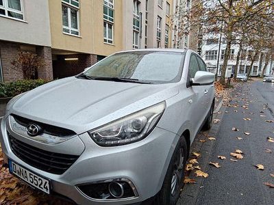 Gebraucht Hyundai ix35 Finale 135 PS (99 kW) 2015 Grau SUV