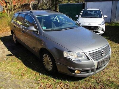 Usado VW Passat 140 HP (102 kW) 2007 Cinzento Carrinha