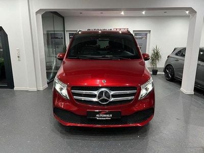 Rot Gebraucht 2019 Mercedes V220 Edition Van / Kleinbus | 41.900 € (Etwas zu teuer)