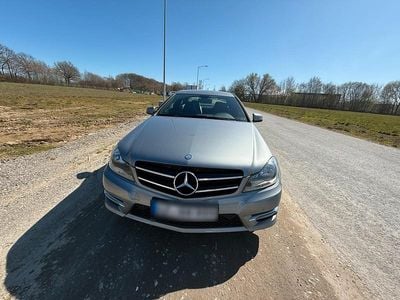 Second-hand Mercedes C220 170 CP (125 kW) 2015 Gri Coupe