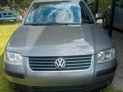 Usata VW Passat 101 CV (74 kW) 2004 Argento Berlina