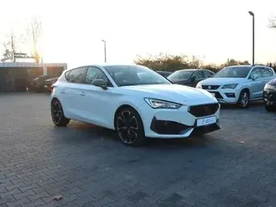 Gebraucht Cupra Leon VZ 245 PS (180 kW) 2021 Weiß Limousine