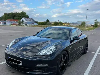 Gebraucht Porsche Panamera 4 299 PS (219 kW) 2011 Schwarz Kleinwagen
