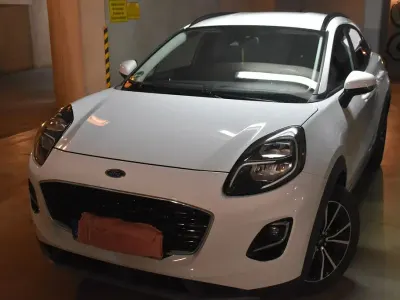 Gebraucht Ford Puma Titanium 125 PS (91 kW) 2020 Weiß SUV
