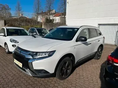 Brugt Mitsubishi Outlander 150 HK (110 kW) 2019 Hvid SUV