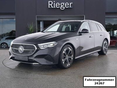 Grau Gebraucht 2025 Mercedes E300 Avantgarde Limousine | 53.799 € (Fairer Preis)