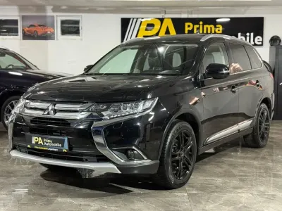 Begagnad Mitsubishi Outlander 150 HK (110 kW) 2016 Svart SUV