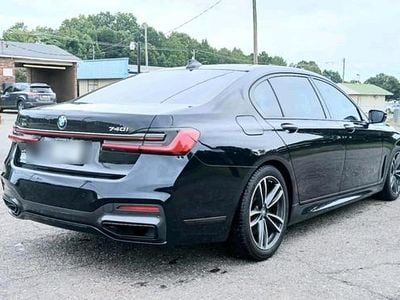 BMW 740