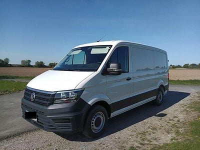 Second-hand VW Crafter 102 CP (75 kW) 2023 Alb Van