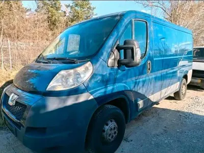 Gebraucht Peugeot Boxer 131 PS (96 kW) 2012 Van