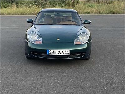 Porsche 911 Carrera 4