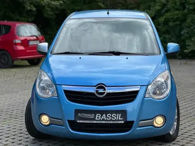 Gebraucht Opel Agila Edition 68 PS (50 kW) 2012 Blau Kleinwagen