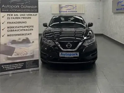 Gebraucht Nissan Qashqai Visia 140 PS (102 kW) 2019 Schwarz SUV