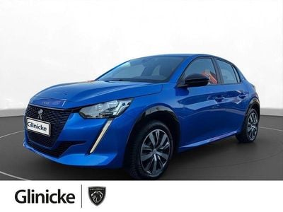 Gebraucht Peugeot 208 Active 100 kW (136 PS) 2022 Blau/typ aussenverkleidung met Kleinwagen