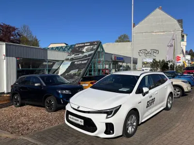 Gebraucht Suzuki Swace Comfort+ 140 PS (102 kW) 2025 Weiß Kombi