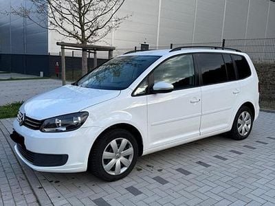 Gebraucht VW Touran 150 PS (110 kW) 2012 Weiß Van / Kleinbus