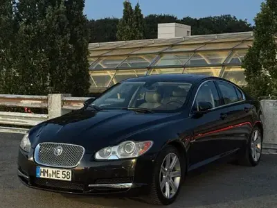 Gebraucht Jaguar XF Premium Luxury 211 PS (155 kW) 2010 Schwarz Limousine