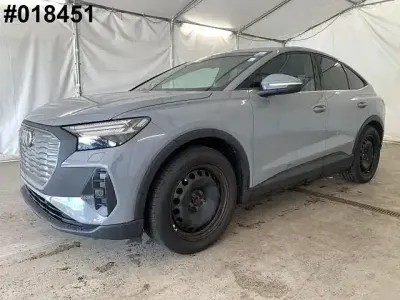 Gebraucht Audi Q4 Sportback e-tron Advanced 150 kW (204 PS) 2023 Grau SUV