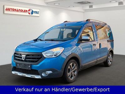 Blau Gebraucht 2016 Dacia Dokker Stepway Van / Kleinbus | 4.499 € (Superpreis)