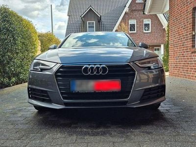 Second-hand Audi A4 150 CP (110 kW) 2018 Gri Break