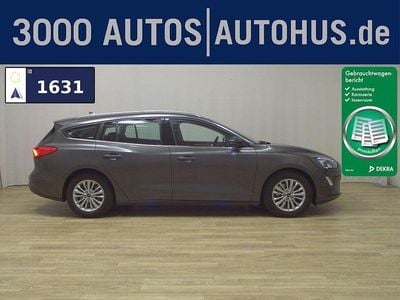 Grau Gebraucht 2021 Ford Focus Titanium Limousine | 11.980 € (Guter Preis)