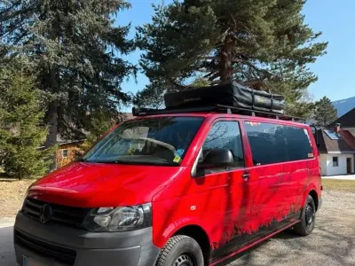 Gebraucht VW Transporter 140 PS (102 kW) 2010 Rot Van