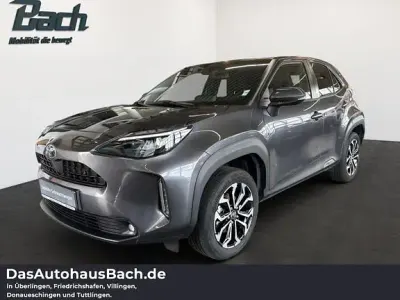 Gebraucht Toyota Yaris Connect Style 116 PS (85 kW) 2023 Marlingrau metallic Kleinwagen