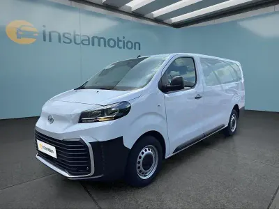 Gebraucht Toyota Proace 144 PS (105 kW) 2024 Weiß Van / Kleinbus