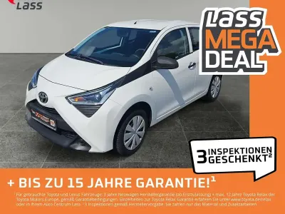 Gebraucht Toyota Aygo Business Edition 72 PS (52 kW) 2020 Weiß Kleinwagen
