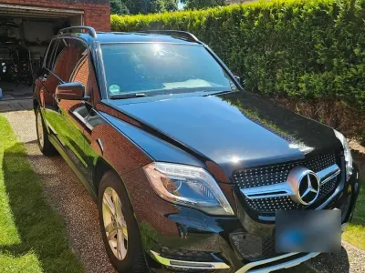 Gebraucht Mercedes GLK250 204 PS (150 kW) 2014 Schwarz SUV