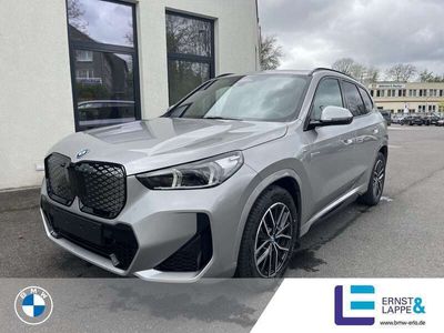 gebraucht BMW iX1 eDrive20 M Sport || AHK Pano eSitze H&K